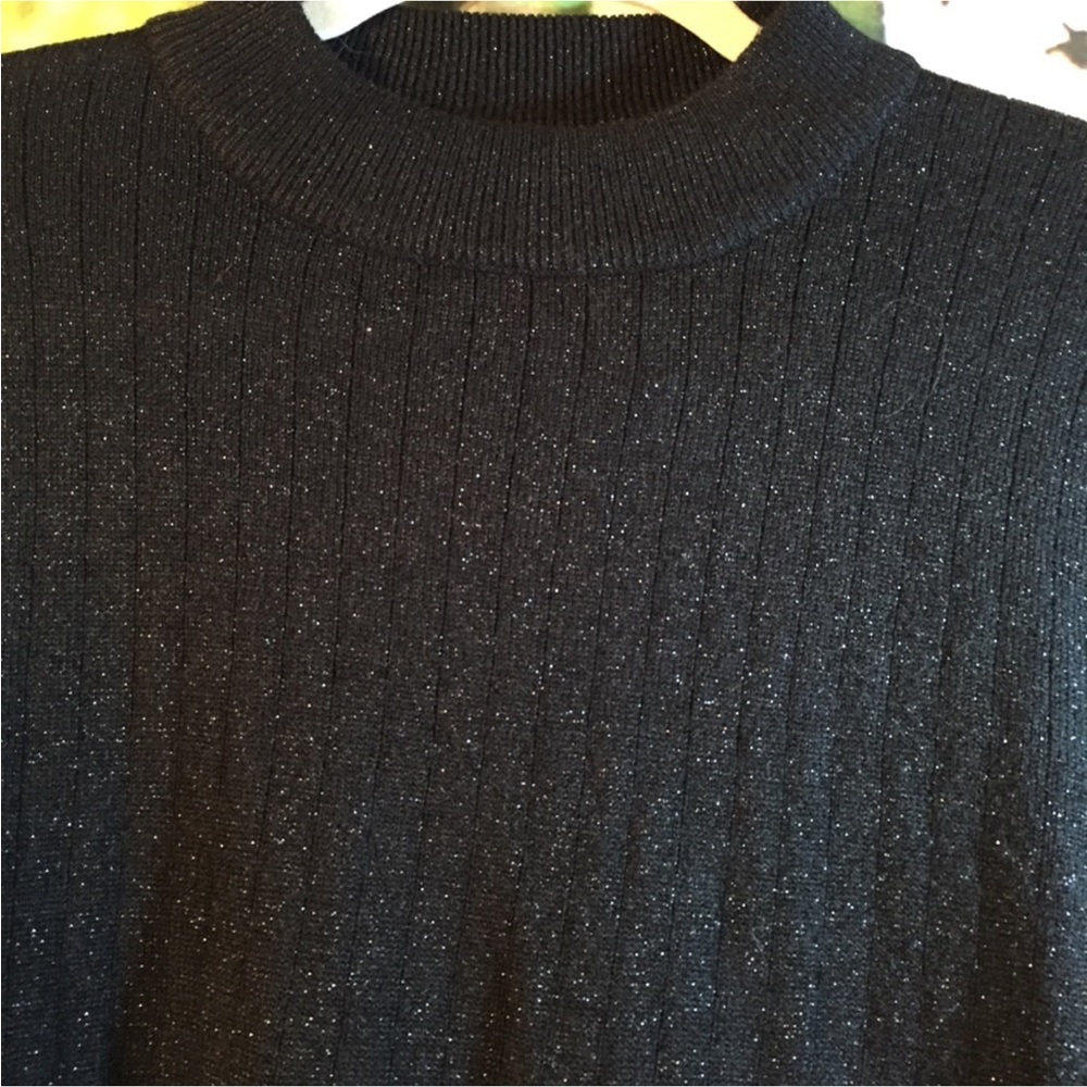 Short Sleeve Soft Glitter Lightweight Sweater Small